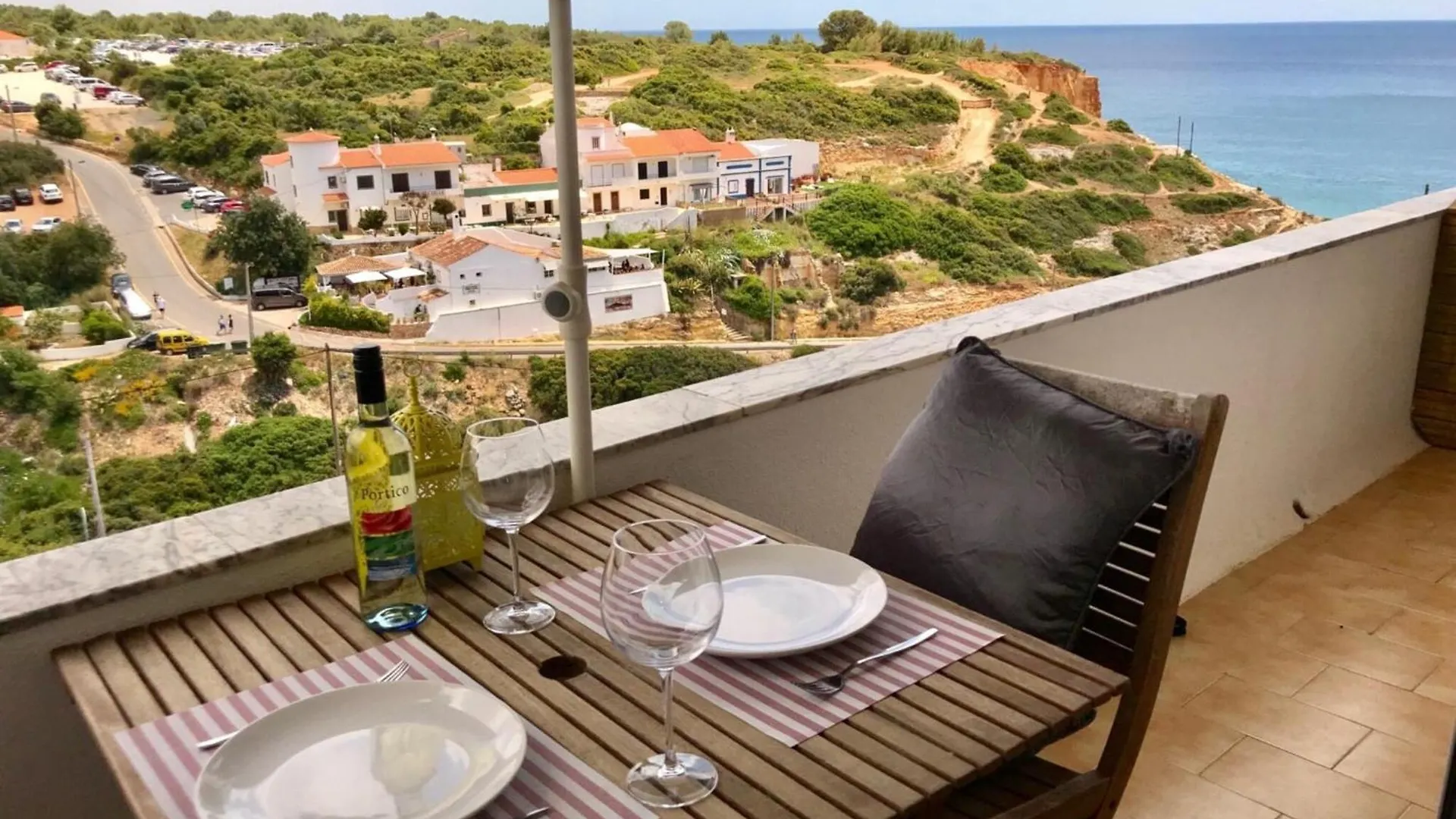 Апартаменты Charming Benagil Coastal Retreat Португалия
