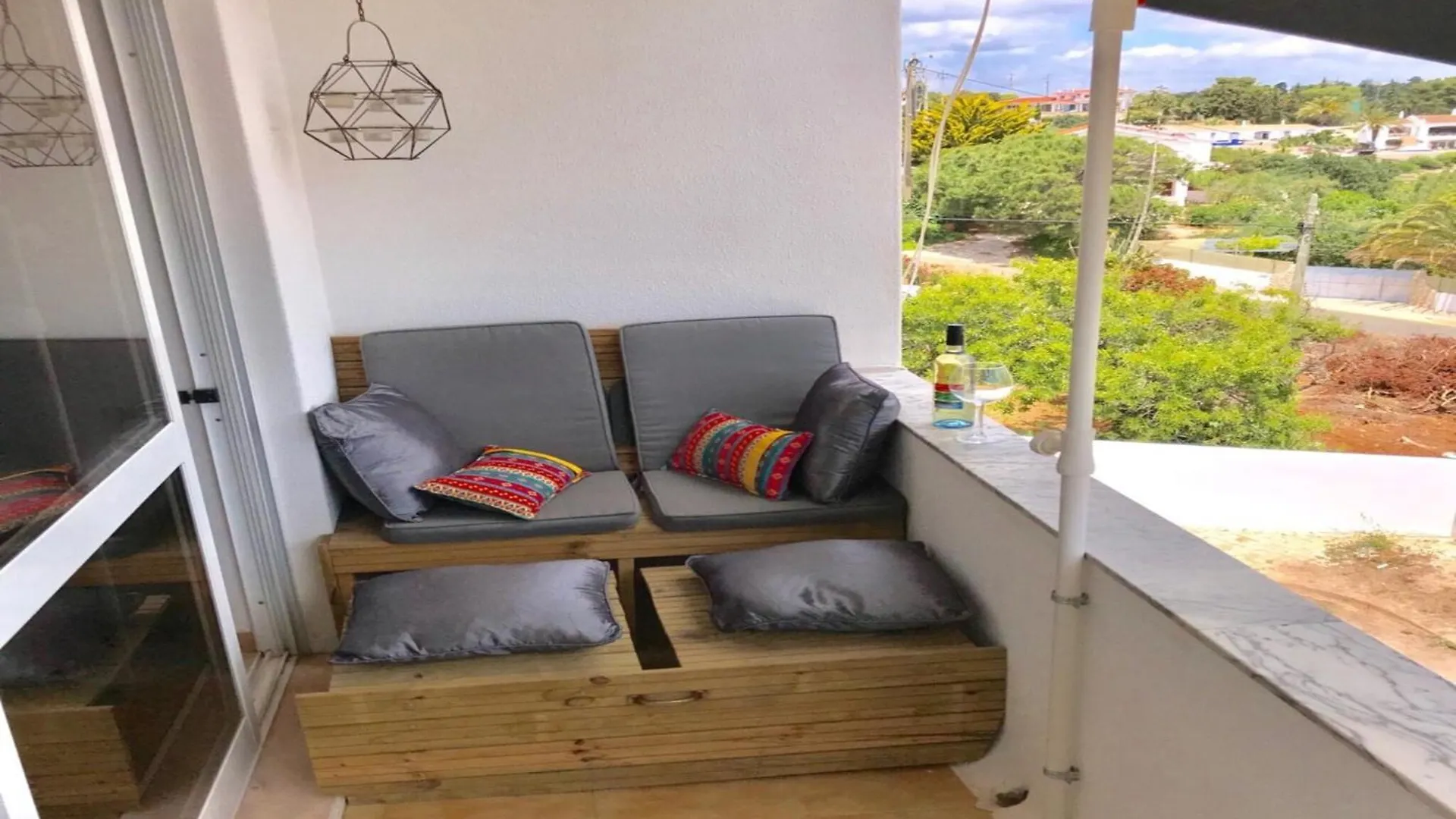 Апартаменты Charming Benagil Coastal Retreat
